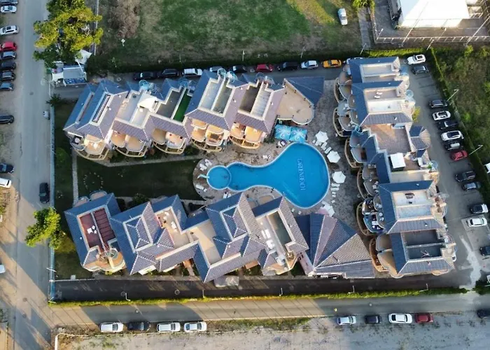 Apartment градина луксозен