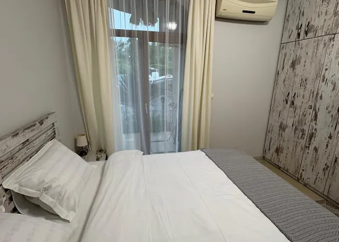 градина луксозен Apartment *