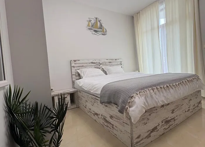 градина луксозен Apartment Tschernomorez