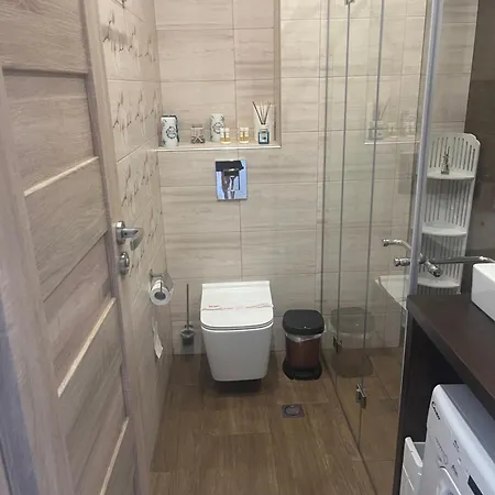 градина луксозен צ'רנומורץ