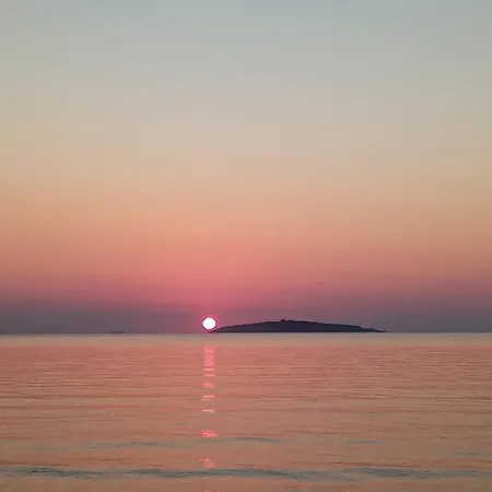 градина луксозен Chernomorets